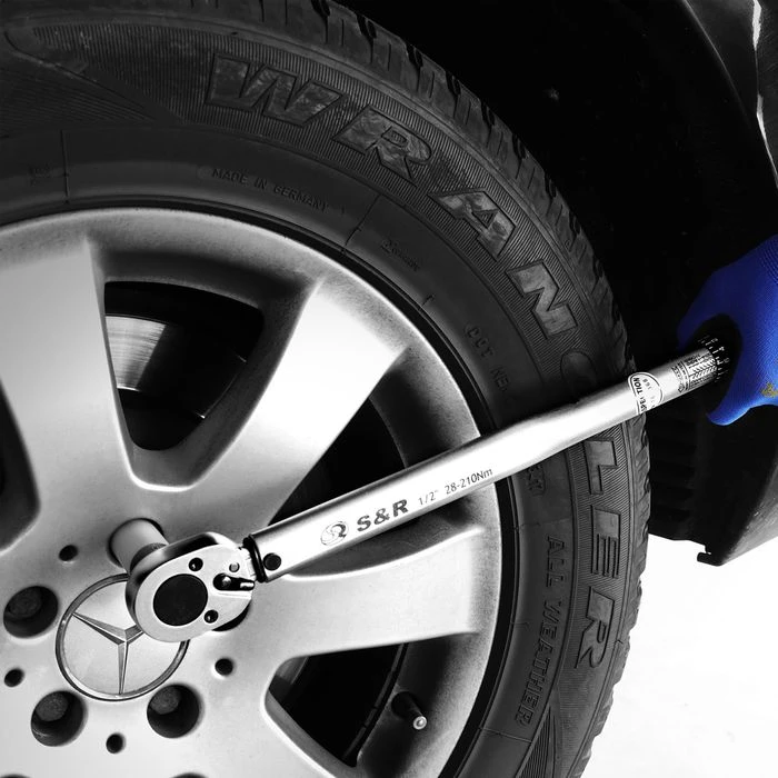 S&R Drehmomentschlüssel 465012210, Set, 1/2 Zoll, Mit Umschaltknarre, 28 - 210 Nm – Bild 3